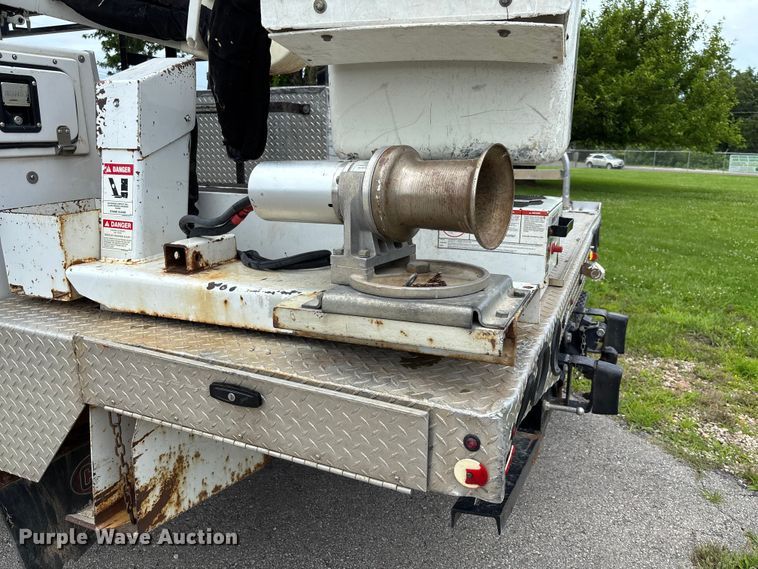 image for item FC1660 2016 Ford F550 Super Duty XL bucket truck