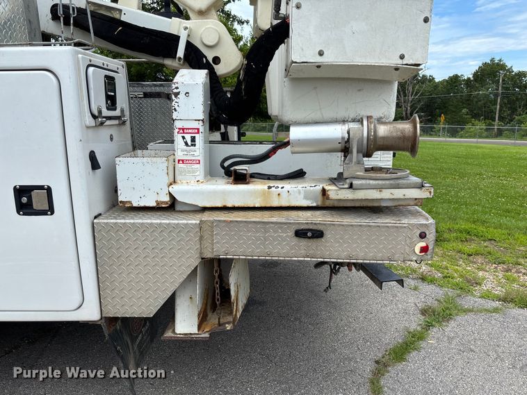 image for item FC1660 2016 Ford F550 Super Duty XL bucket truck