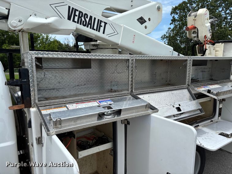 image for item FC1660 2016 Ford F550 Super Duty XL bucket truck