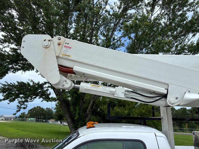 image for item FC1660 2016 Ford F550 Super Duty XL bucket truck