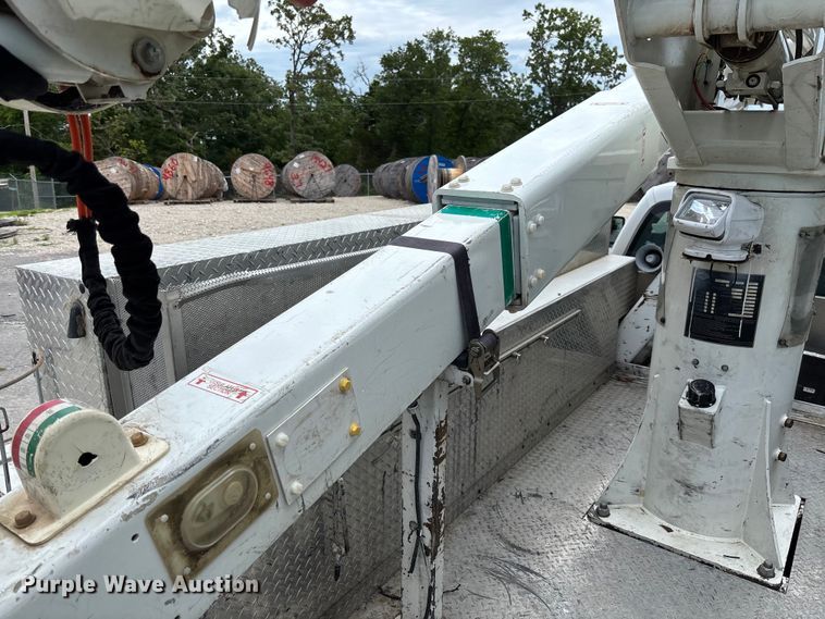 image for item FC1660 2016 Ford F550 Super Duty XL bucket truck