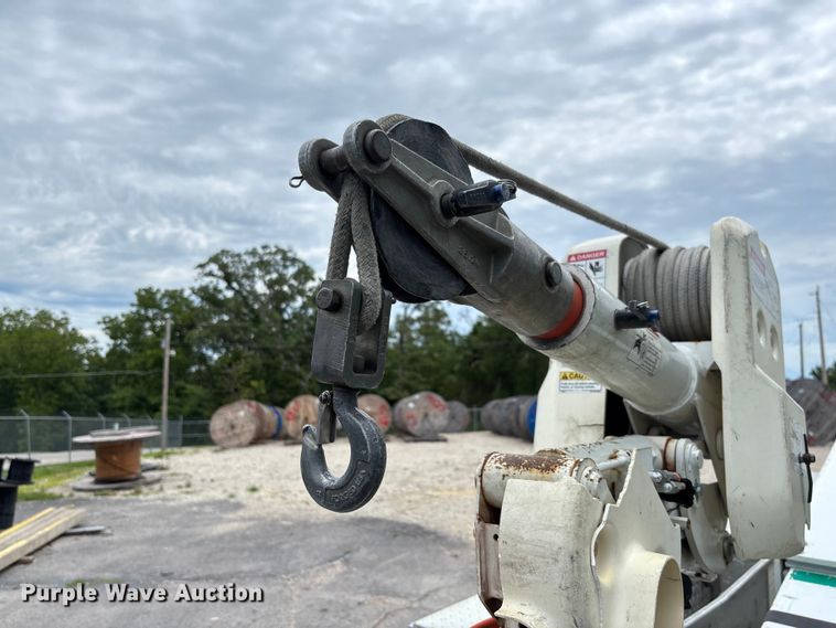 image for item FC1660 2016 Ford F550 Super Duty XL bucket truck