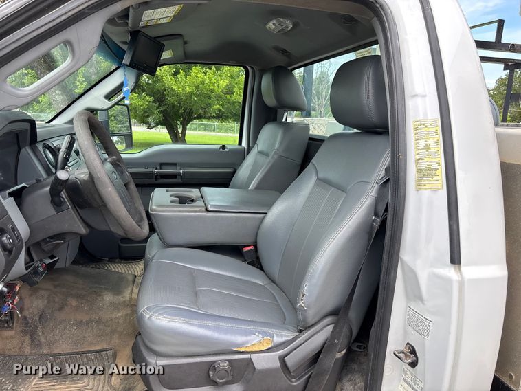 image for item FC1660 2016 Ford F550 Super Duty XL bucket truck