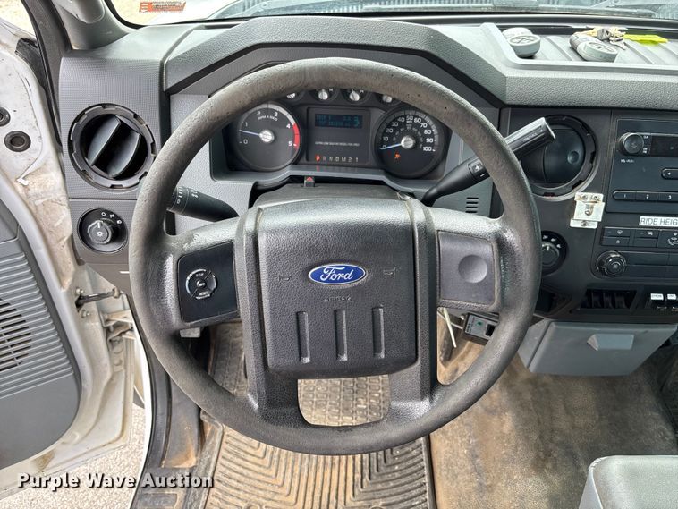 image for item FC1660 2016 Ford F550 Super Duty XL bucket truck