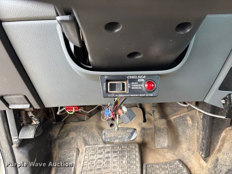 image for item FC1660 2016 Ford F550 Super Duty XL bucket truck