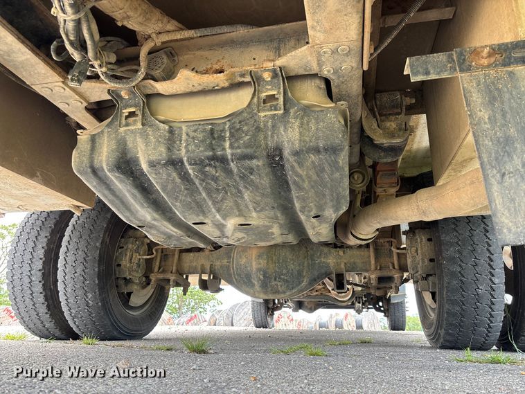 image for item FC1660 2016 Ford F550 Super Duty XL bucket truck