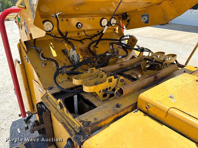 image for item FC1662 Vermeer BC1400 XL wood chipper