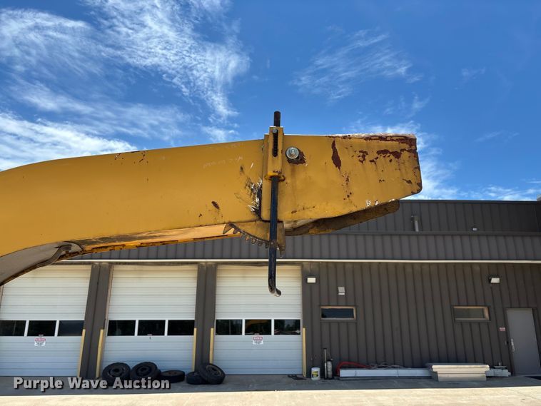 image for item FC1662 Vermeer BC1400 XL wood chipper