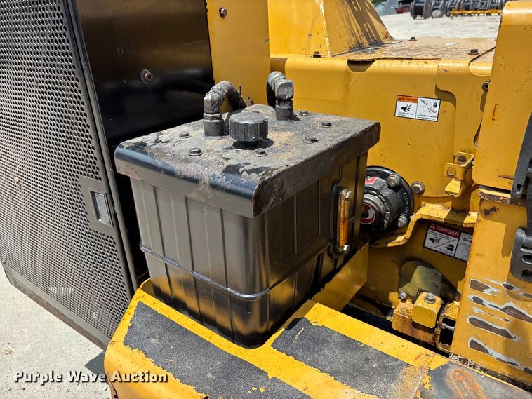 image for item FC1662 Vermeer BC1400 XL wood chipper