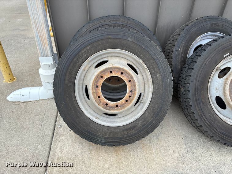 image for item FC1664 (12) Michelin XDS2 225/70R19.5 tires and wheels