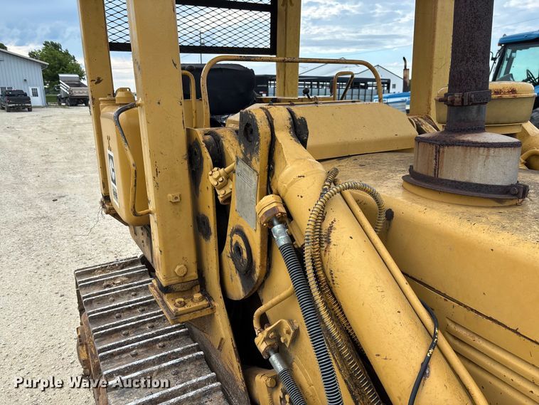 image for item FC1668 1974 Caterpillar 941B track loader