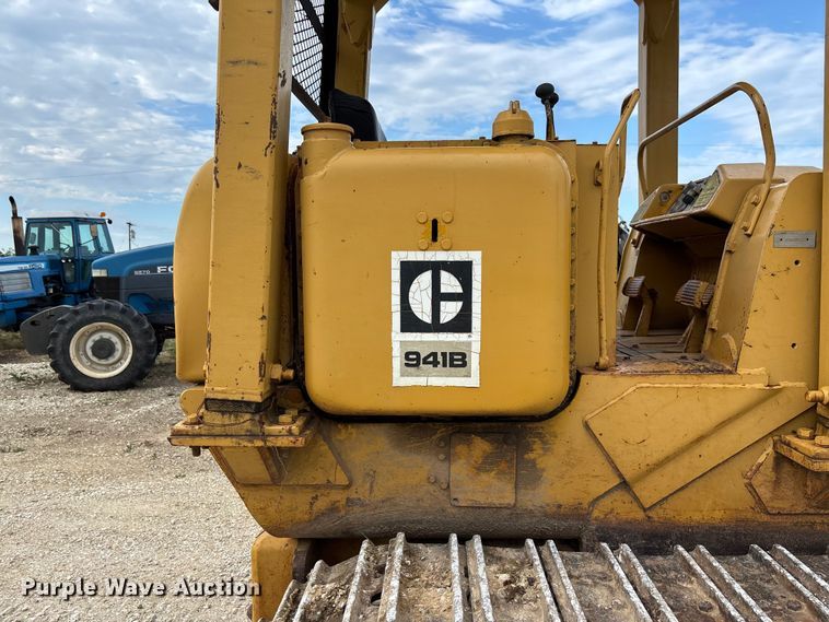 image for item FC1668 1974 Caterpillar 941B track loader