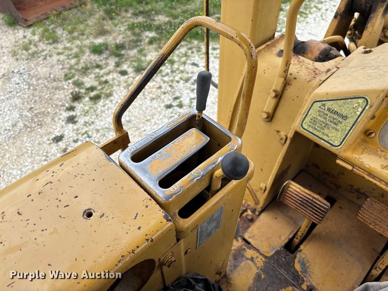 image for item FC1668 1974 Caterpillar 941B track loader