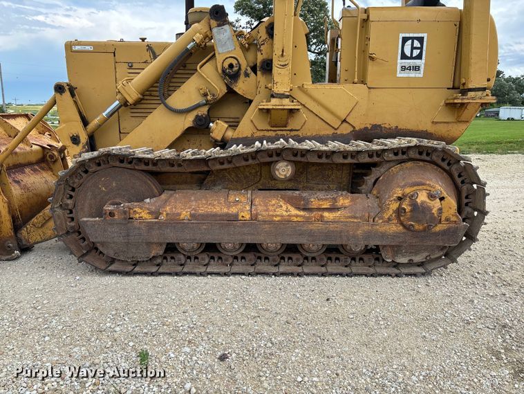 image for item FC1668 1974 Caterpillar 941B track loader