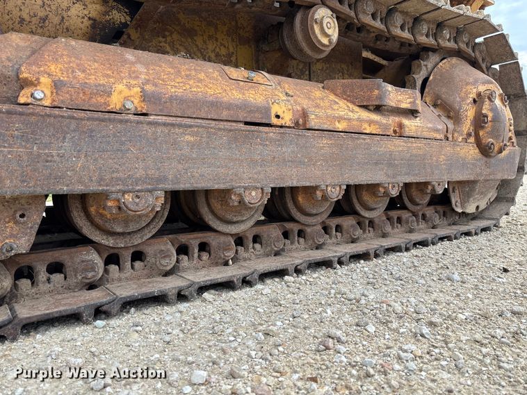 image for item FC1668 1974 Caterpillar 941B track loader