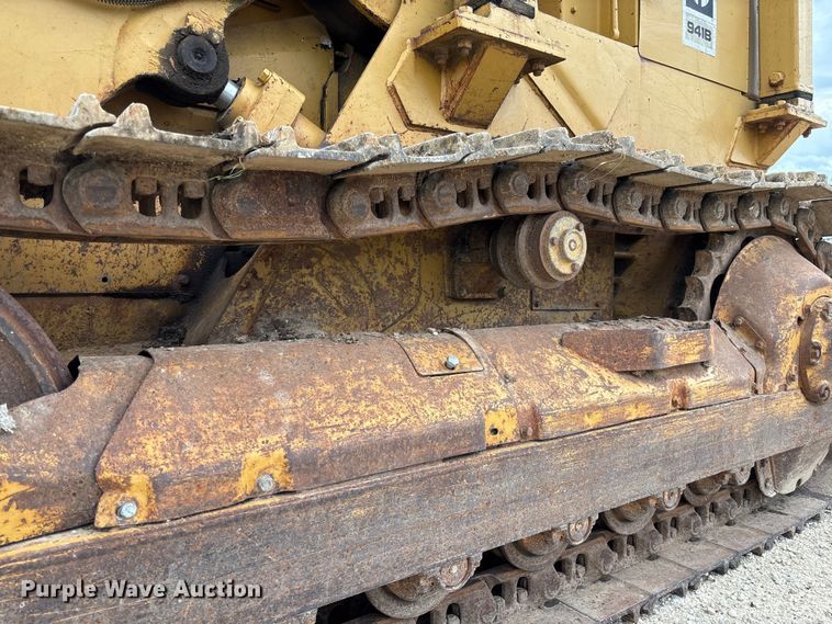 image for item FC1668 1974 Caterpillar 941B track loader