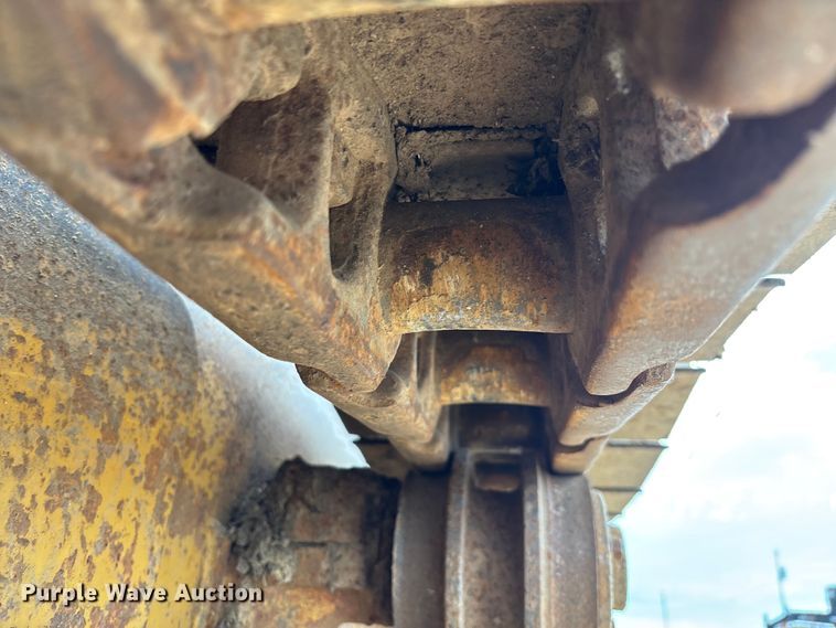 image for item FC1668 1974 Caterpillar 941B track loader