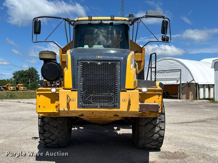 image for item FC1683 2011 John Deere 400D articulated haul truck
