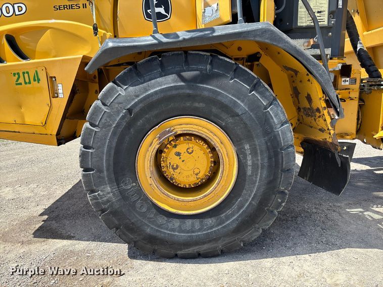 image for item FC1683 2011 John Deere 400D articulated haul truck