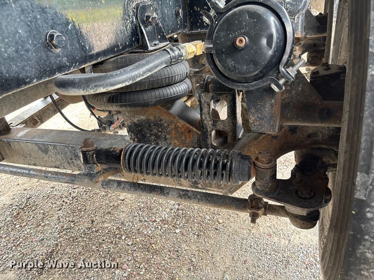 image for item FC1684 2007 Kenworth W900 dump truck