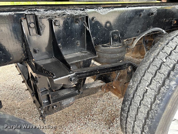 image for item FC1684 2007 Kenworth W900 dump truck