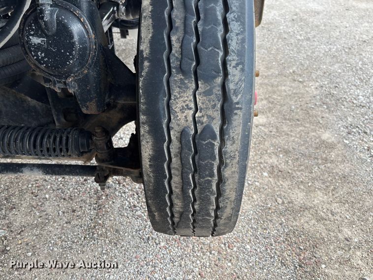 image for item FC1684 2007 Kenworth W900 dump truck