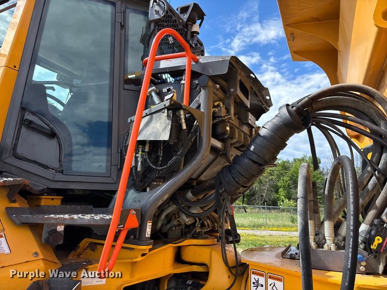 image for item FC1686 2019 Volvo A40G articulated haul truck