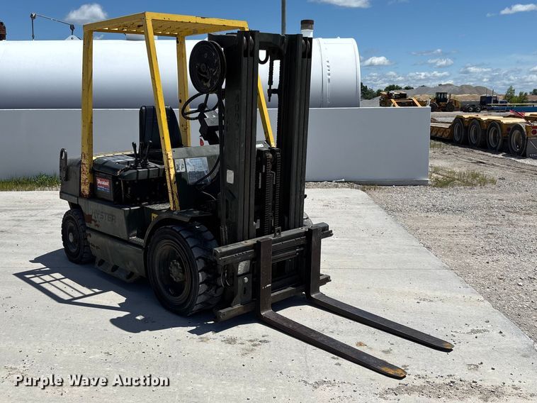 image for item FC1688 Hyster H40XM forklift