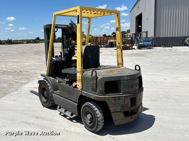 image for item FC1688 Hyster H40XM forklift