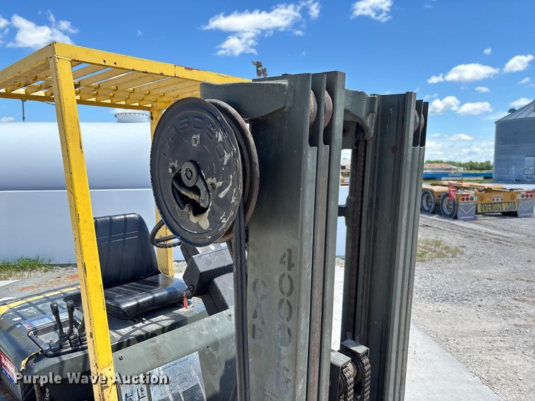 image for item FC1688 Hyster H40XM forklift