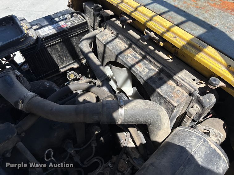 image for item FC1688 Hyster H40XM forklift