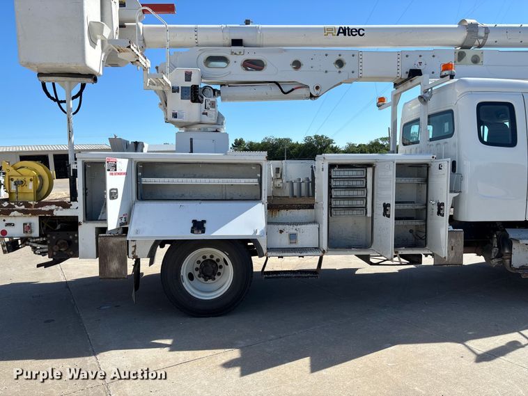 image for item FC1690 2017 Freightliner Business Class M2 bucket truck