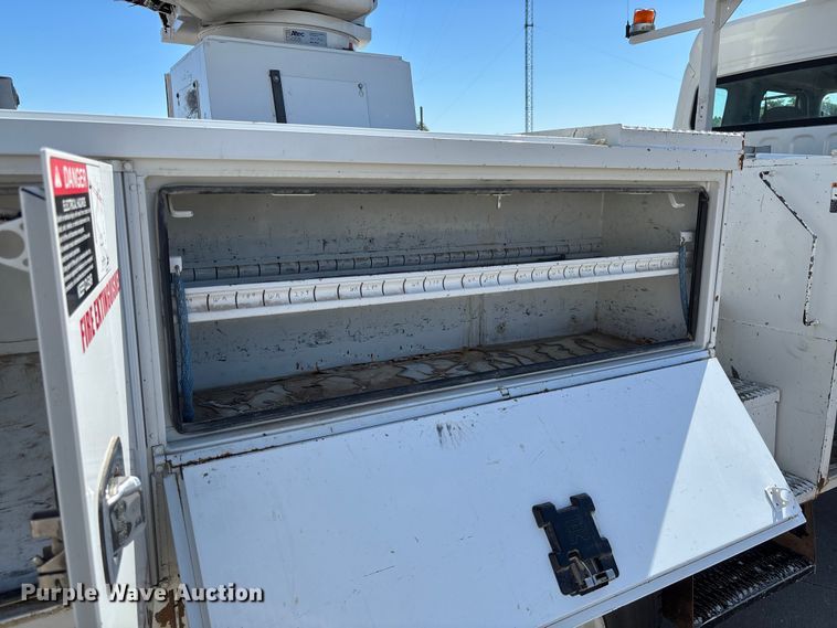 image for item FC1690 2017 Freightliner Business Class M2 bucket truck