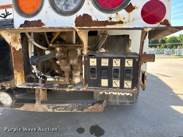 image for item FC1690 2017 Freightliner Business Class M2 bucket truck