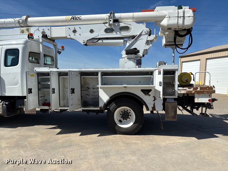 image for item FC1690 2017 Freightliner Business Class M2 bucket truck