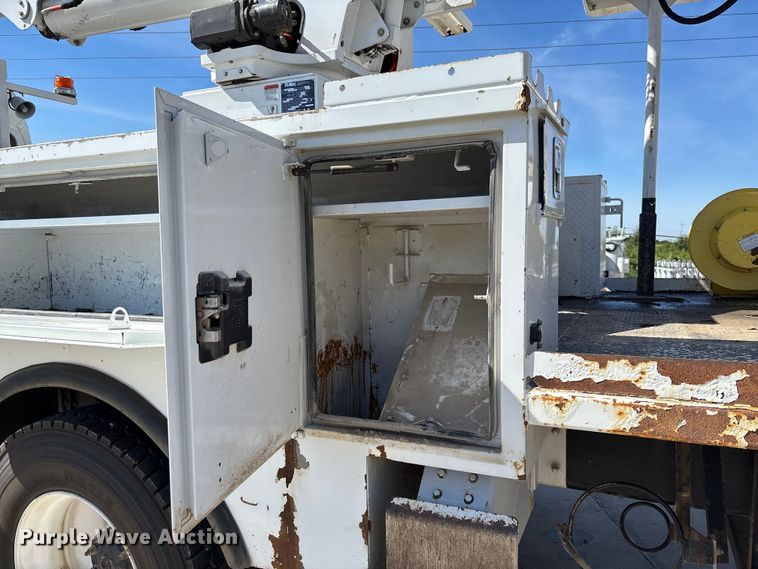 image for item FC1690 2017 Freightliner Business Class M2 bucket truck