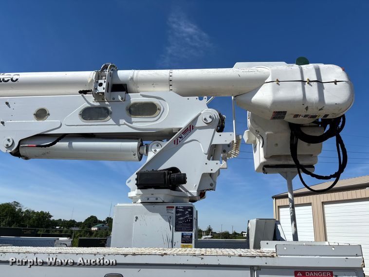 image for item FC1690 2017 Freightliner Business Class M2 bucket truck
