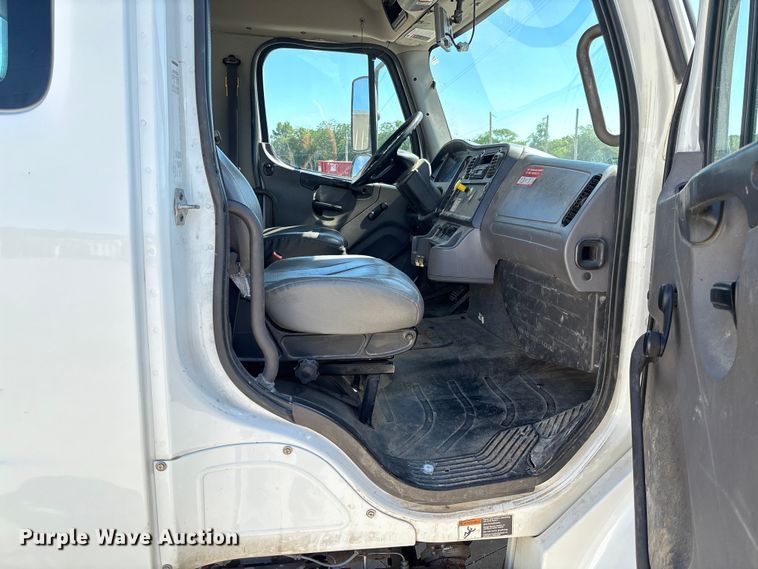 image for item FC1690 2017 Freightliner Business Class M2 bucket truck
