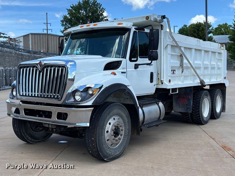 image for item FC1691 2010 International 7500 dump truck