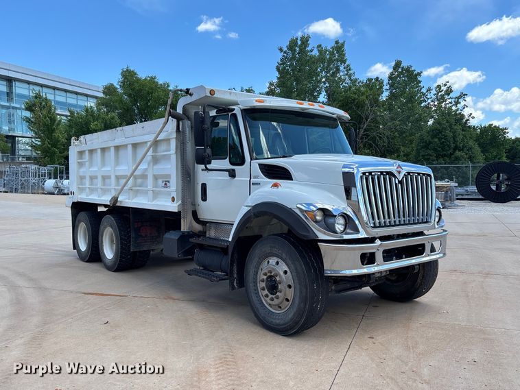image for item FC1691 2010 International 7500 dump truck