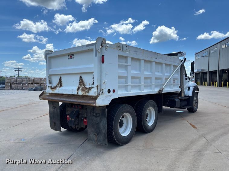 image for item FC1691 2010 International 7500 dump truck