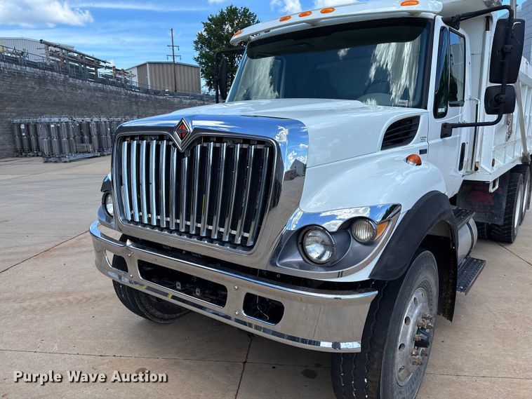 image for item FC1691 2010 International 7500 dump truck