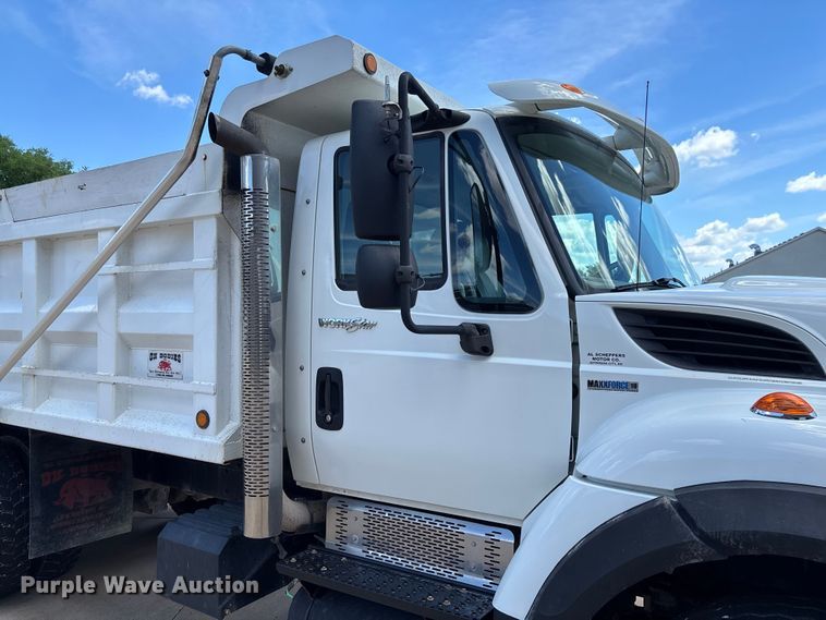 image for item FC1691 2010 International 7500 dump truck