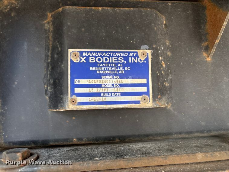 image for item FC1691 2010 International 7500 dump truck