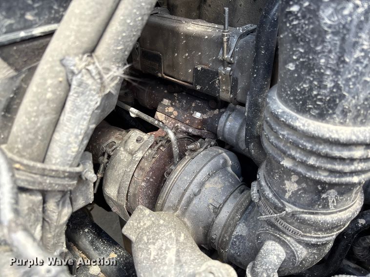 image for item FC1691 2010 International 7500 dump truck