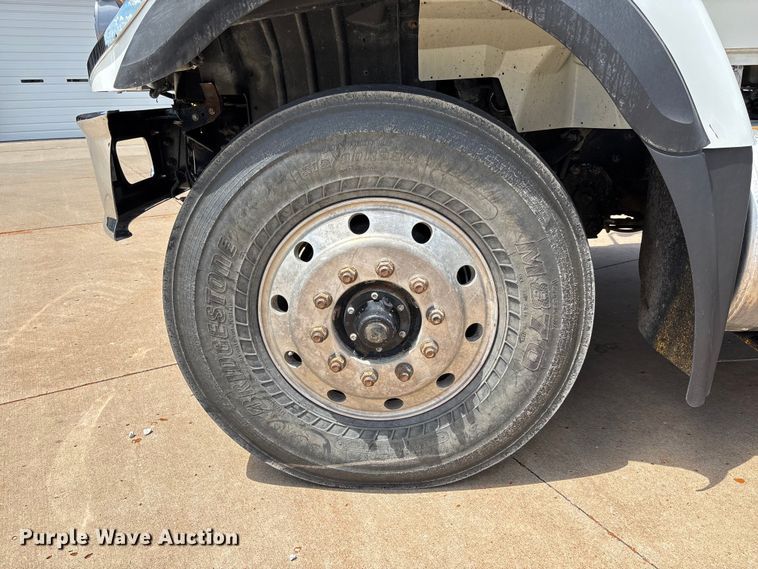 image for item FC1691 2010 International 7500 dump truck