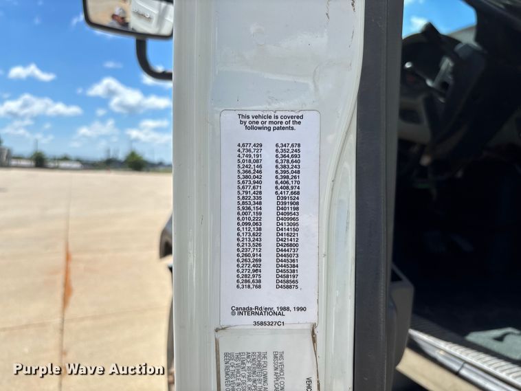 image for item FC1691 2010 International 7500 dump truck
