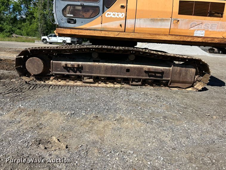 image for item FC2770 2004 Case CX330 excavator