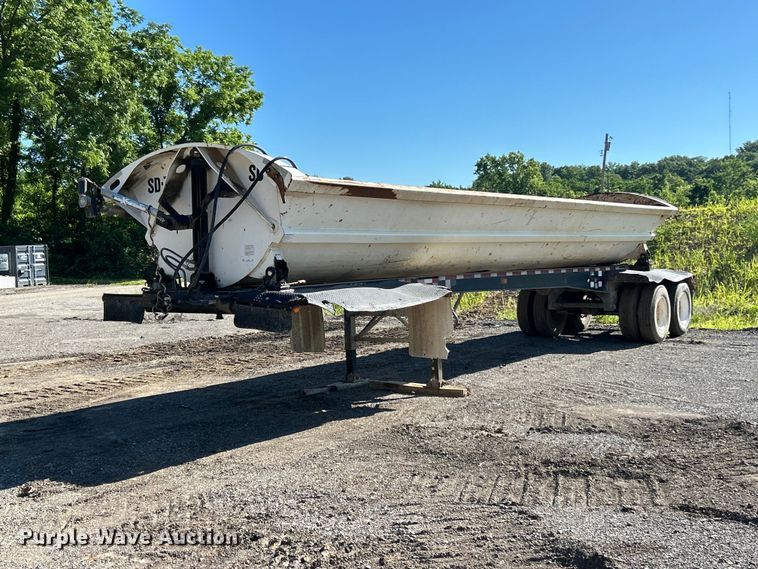 2010 SmithCo Manufacturing S2-40-34 Tilt Dump Trailer #