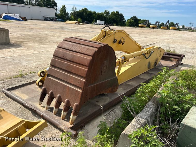 image for item FC2777 Komatsu excavator boom